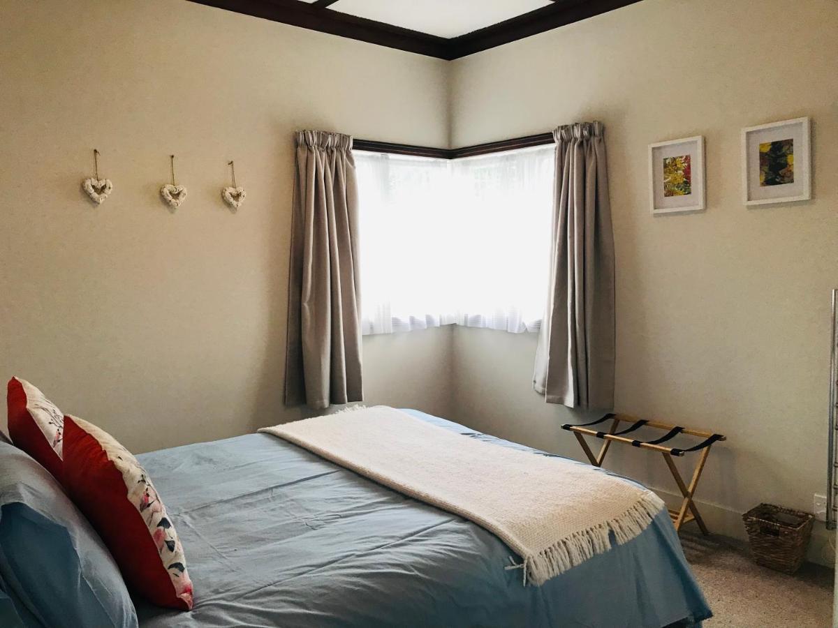 Serendipity Wharf Cottage タイルア エクステリア 写真